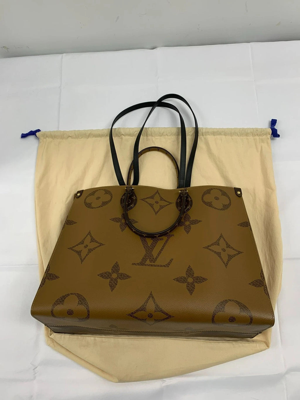 Louis Vuitton Large OnTheGo Canvas Tote Handbag For Women