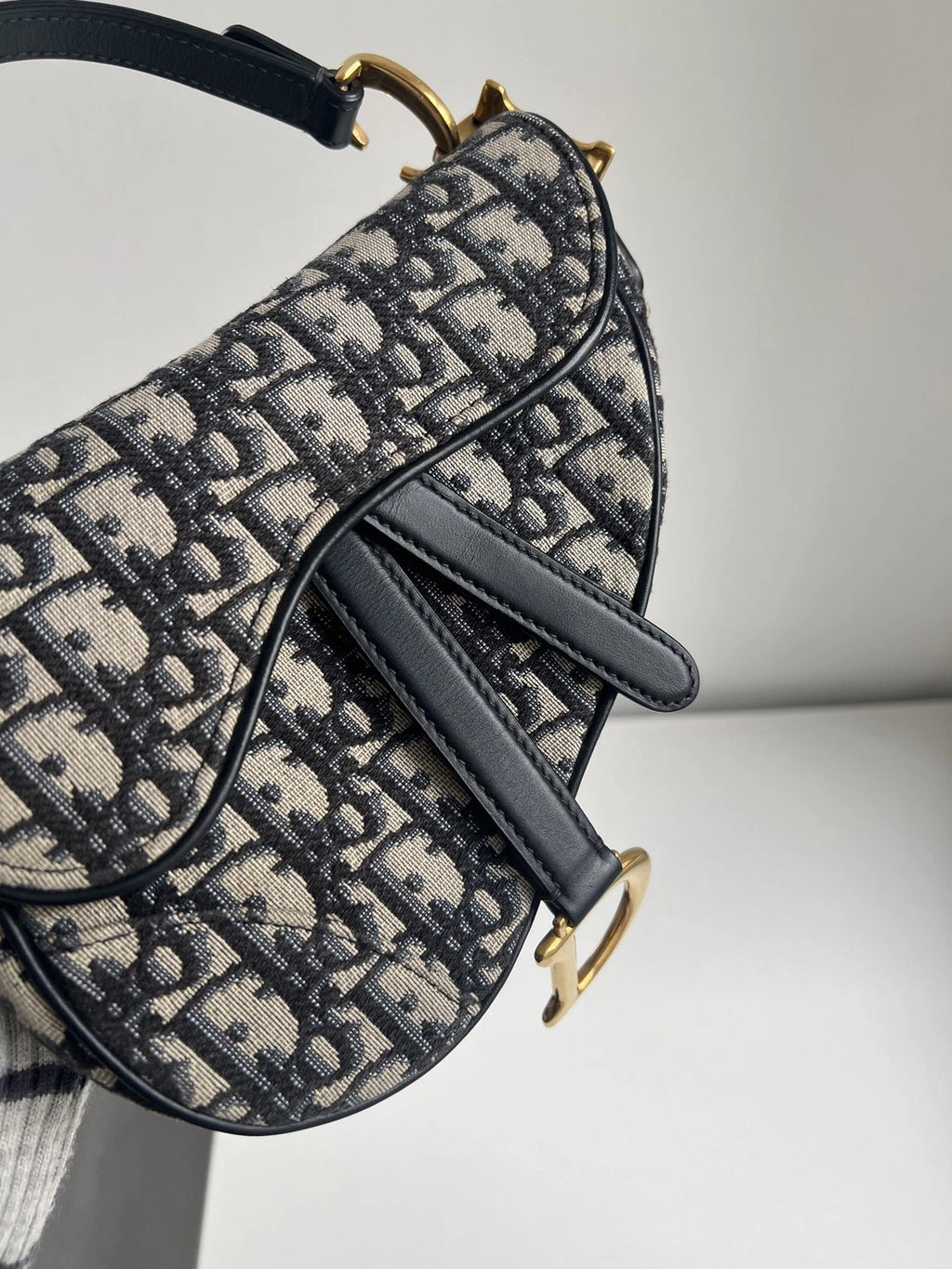 Dior Saddle Black Gold Shoulder Bag Excellent