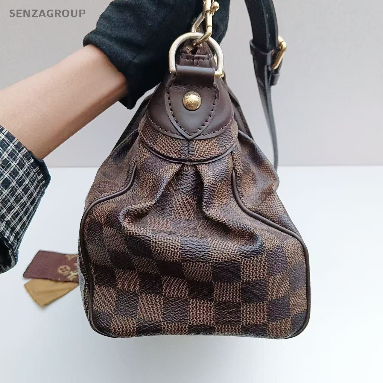 Louis Vuitton Trevi Damier Ebene Top Handle Shoulder Tote Brown Women Classic