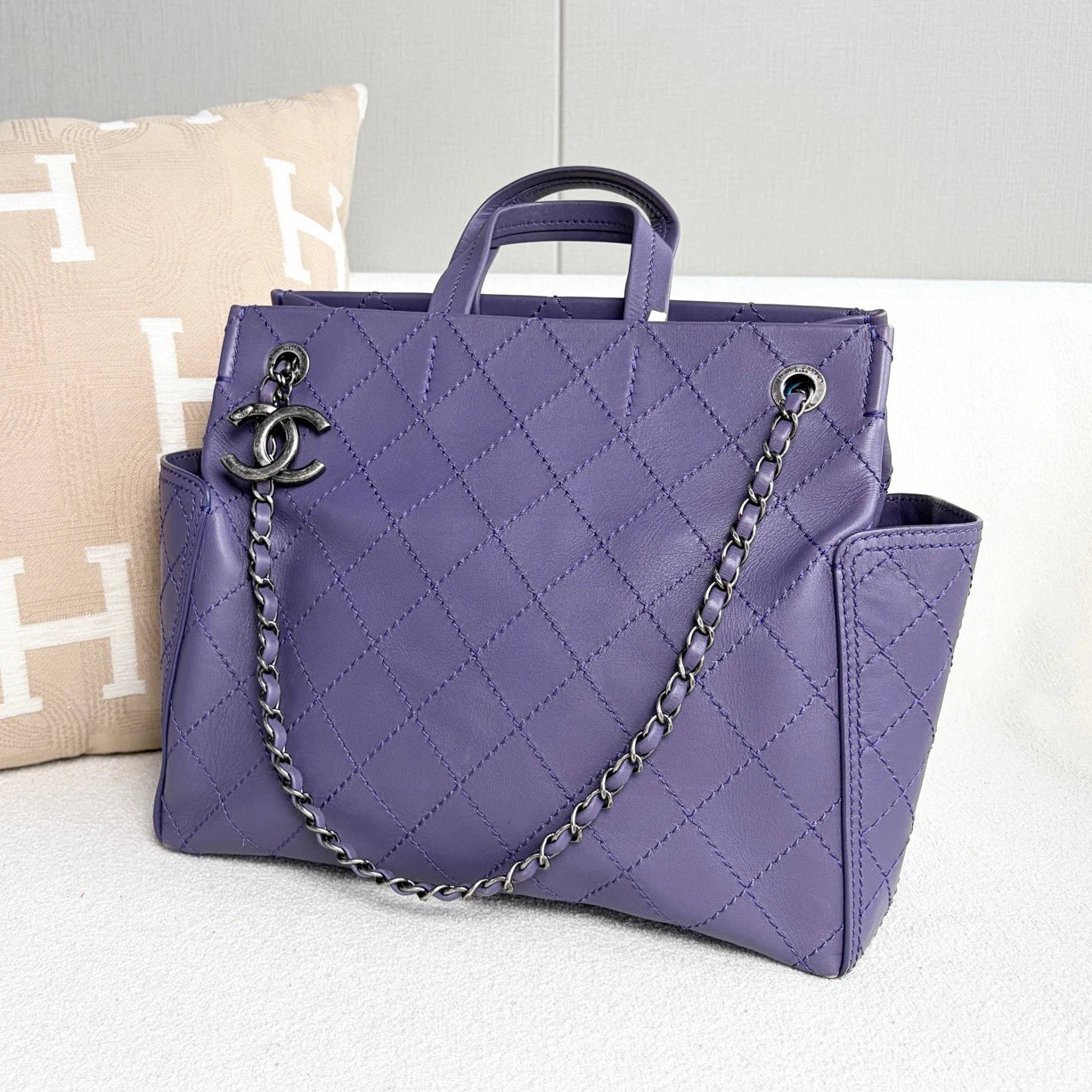 Chanel Diamond Calfskin Tote Chain Top Handle Shoulder Bag Purple Silver Women