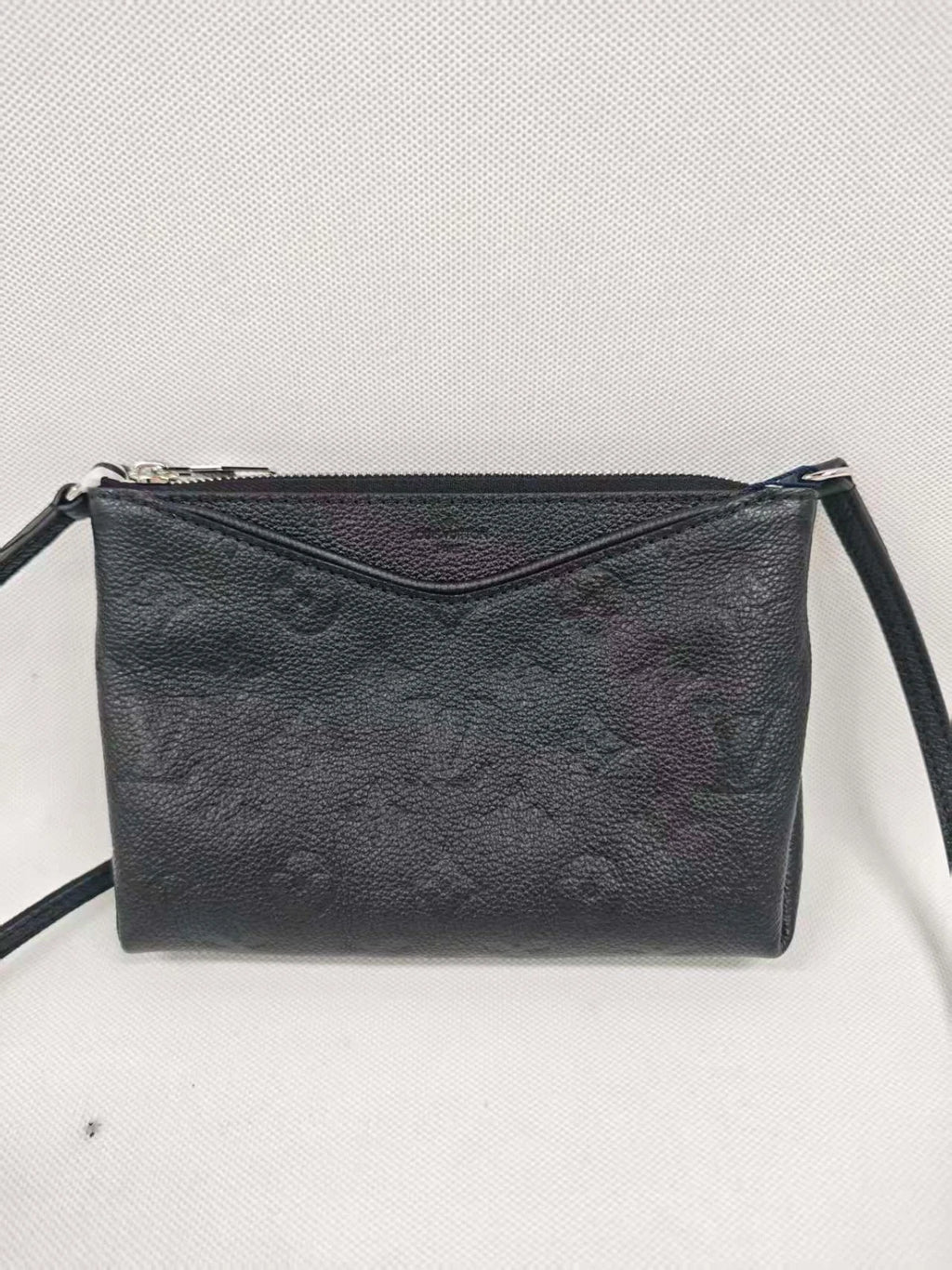 SJ0001 Louis Vuitton pallas mini black Z
