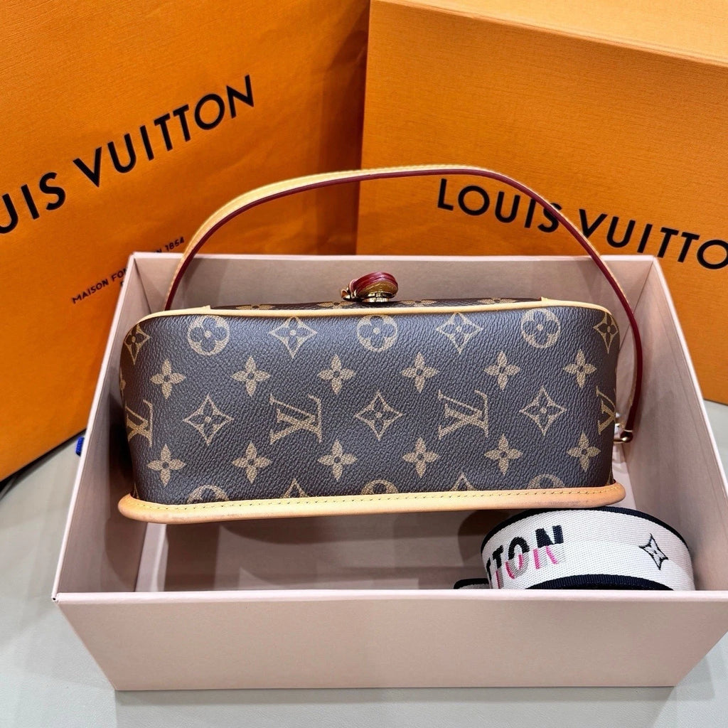 Louis Vuitton Diane Monogram Canvas Shoulder Bag Crossbody