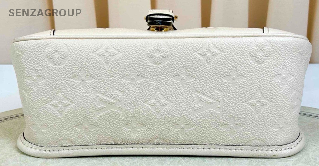 Louis Vuitton Diane Calfskin Shoulder Bag Crossbody White Gold Women Classic