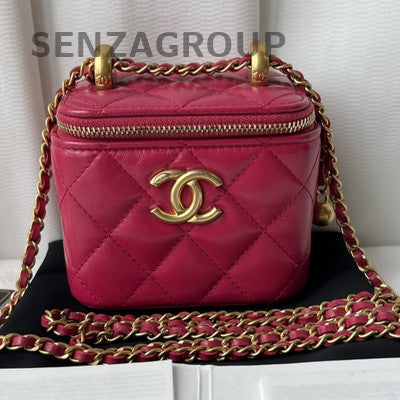 Chanel Classic Red Quilted Chain Box Bag Gold Hardware Women's Fashion