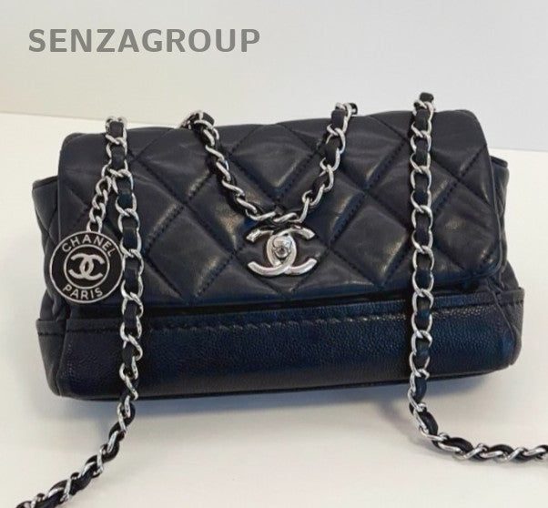 Chanel Classic Flap Mini Chain Shoulder Bag Black Silver Women Diamond Fashion
