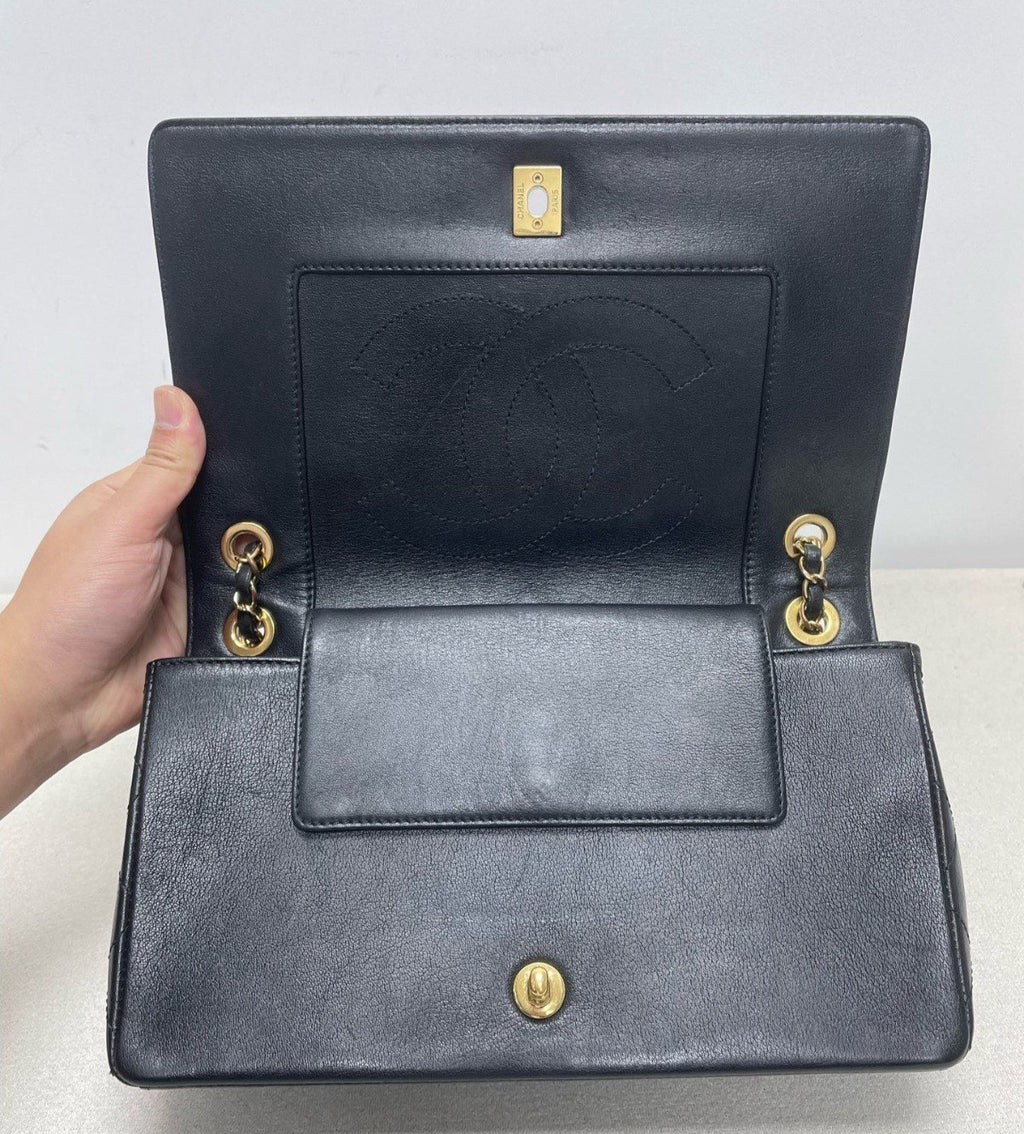 Chanel Classic Flap GM Chain Shoulder Bag Crossbody Black Gold Women Diamond