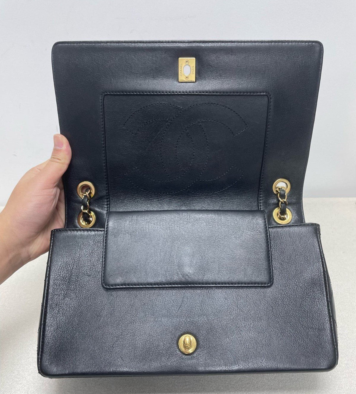 Chanel Classic Flap GM Chain Shoulder Bag Crossbody Black Gold Women Diamond