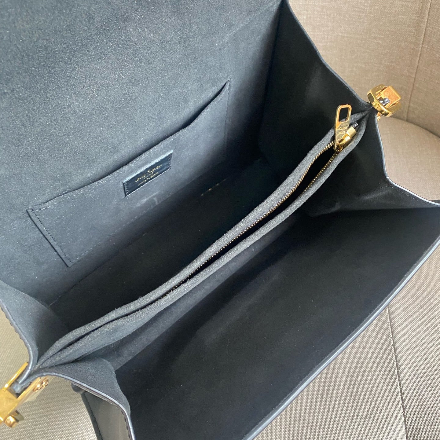 Louis Vuitton Daphne Chevron Medium Chain Shoulder Bag Black Gold