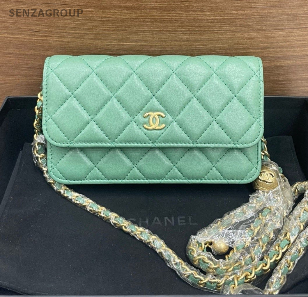 Chanel Lambskin Chain Shoulder Bag Crossbody Green Gold Women Classic Diamond
