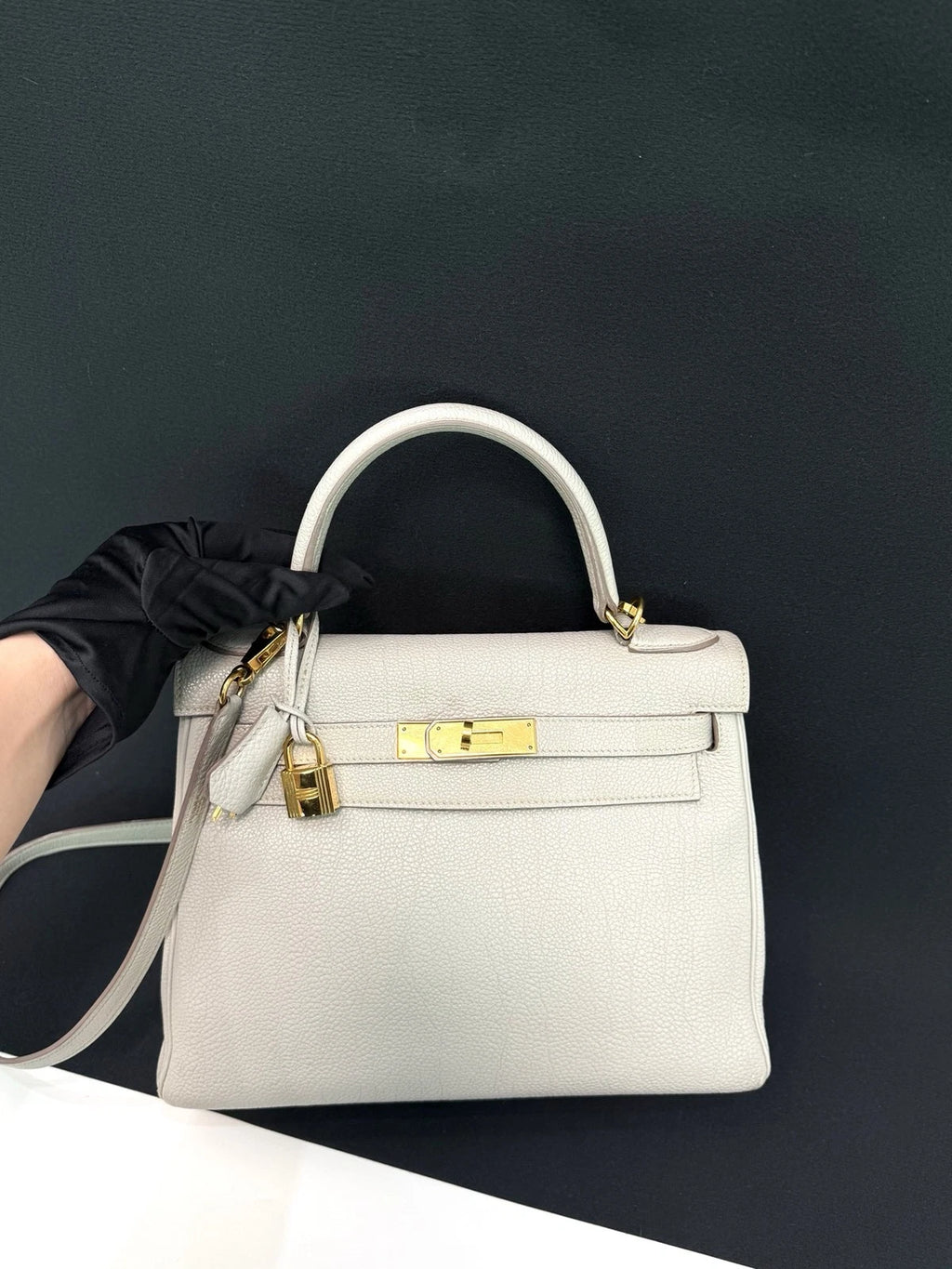 Hermes Kelly28 Top Handle Bag Crossbody Gray Gold Used Women Fashion Classic