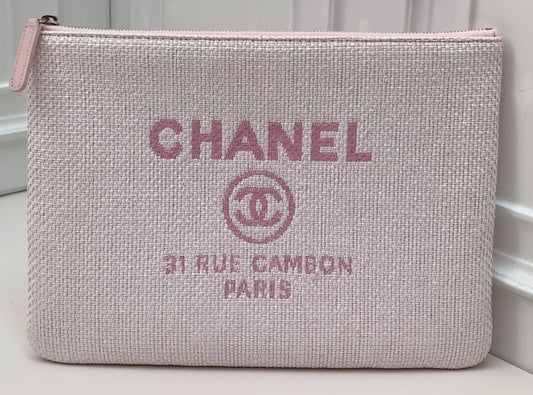 Clutch Chanel com zíper rosa usada designer clássico feminino-