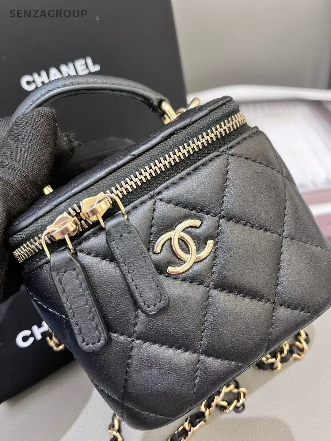 CHANEL Vanity mini Lambskin Top Handle Chain Shoulder Handbag Black Gold Women