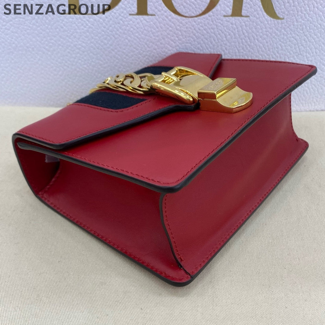 Gucci Sylvie Small Chain Shoulder Bag Red Gold Classic Women's