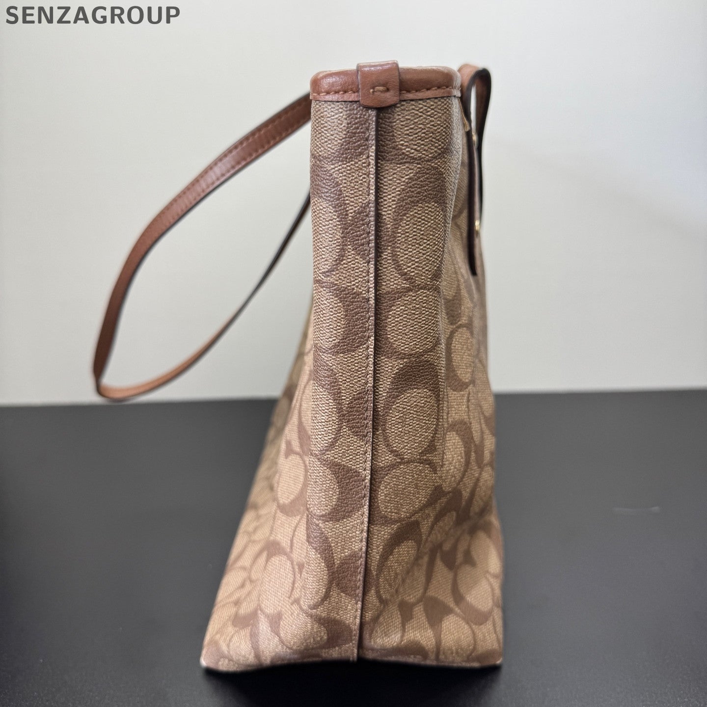 Coach City33 Brown Tote Handbag Shoulder Bag Classic Women's