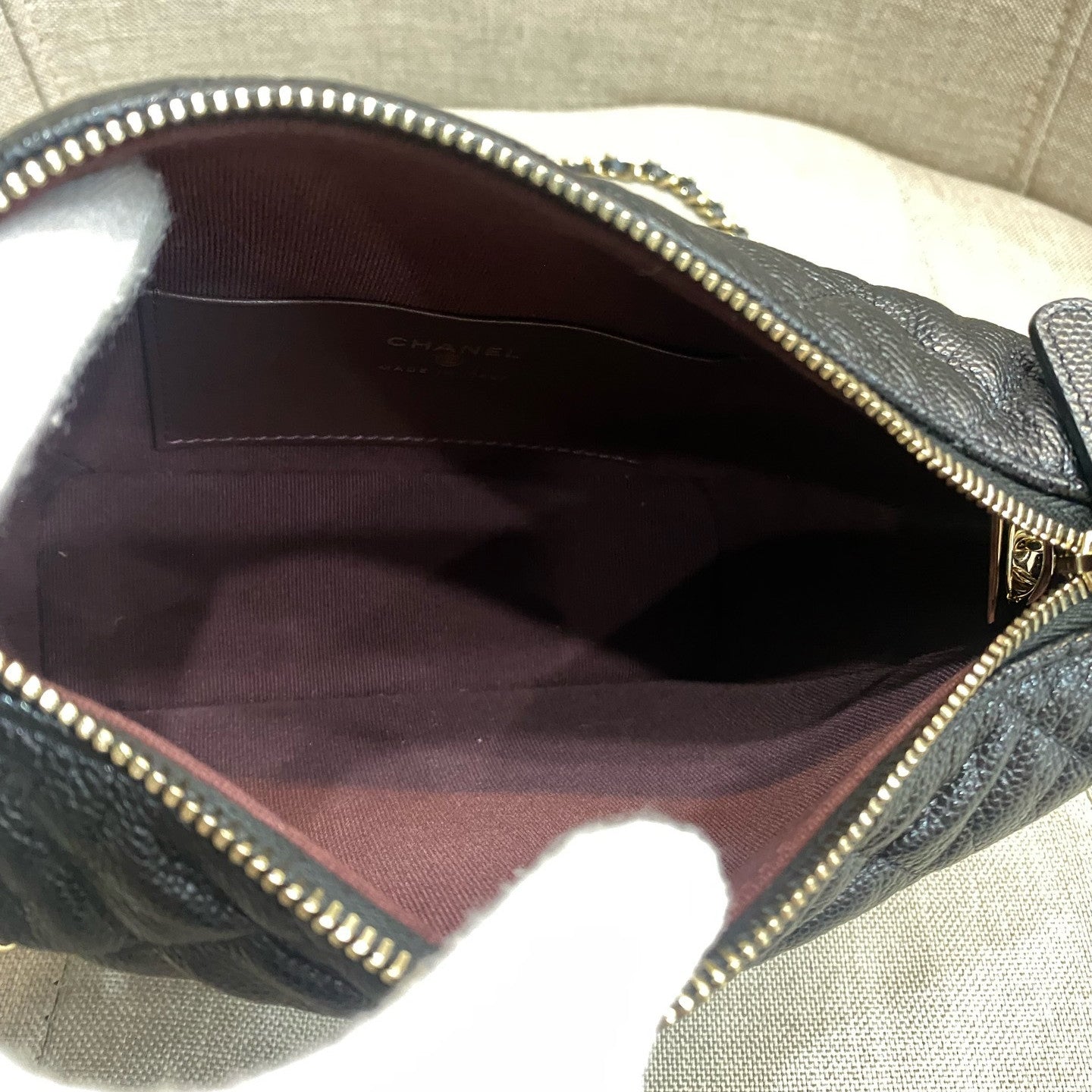 Chanel 25C Black Gold Quilted Chain Shoulder Bag Classic Women's Fashion