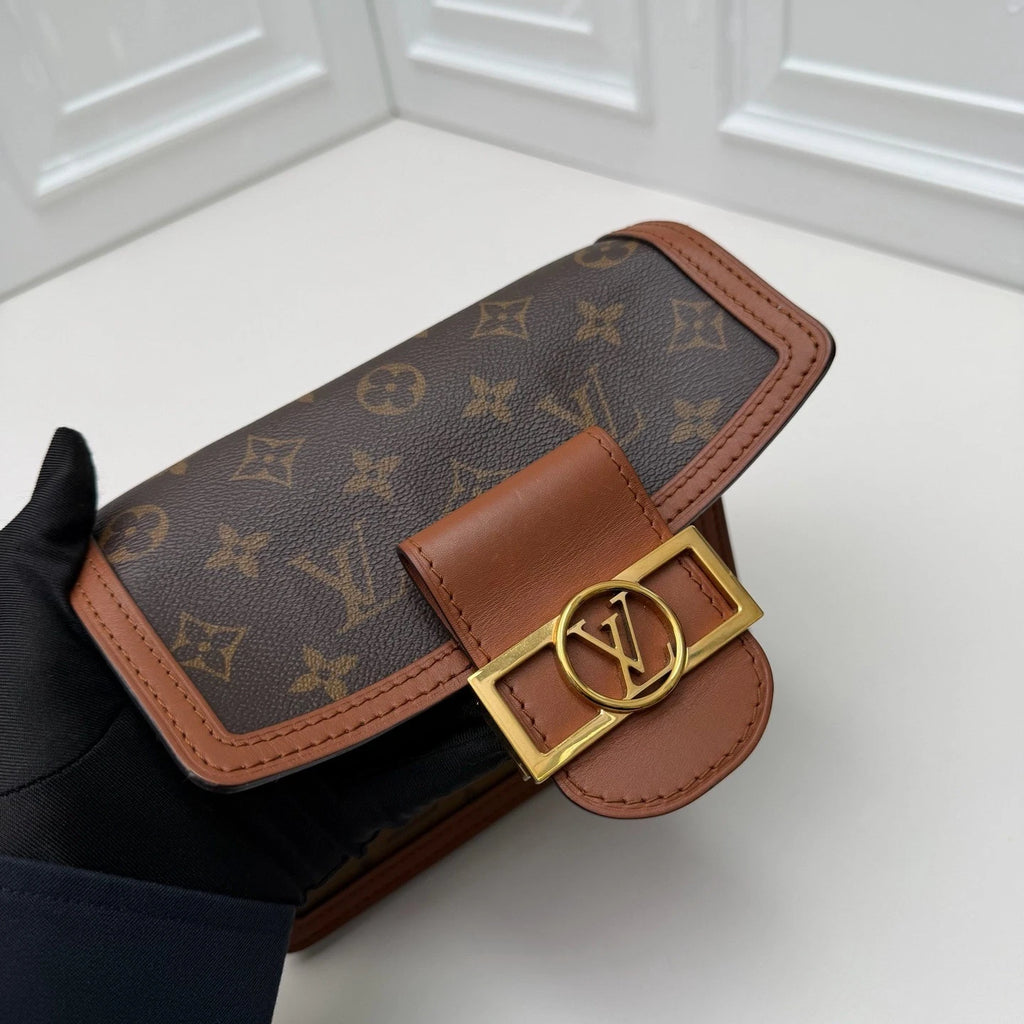 Louis Vuitton Dauphine PM Shoulder Bag Crossbody Brown Gold Excellent