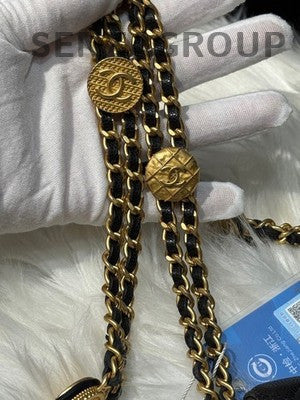 Chanel Quilted Chain Shoulder Crossbody Bag Black Gold Classic Women