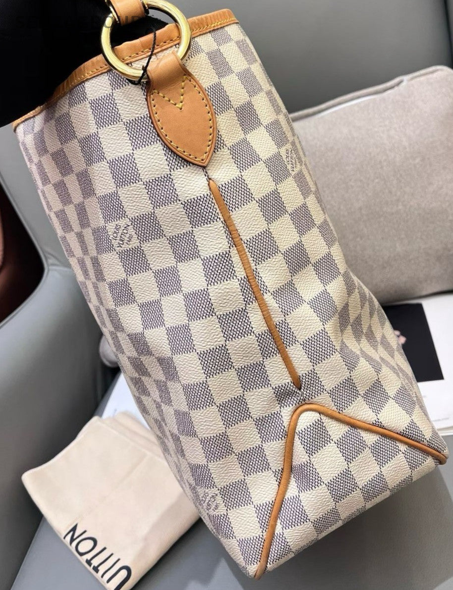 Louis Vuitton Delightful PM Shoulder Bag White Gold Used Women Classic Designer