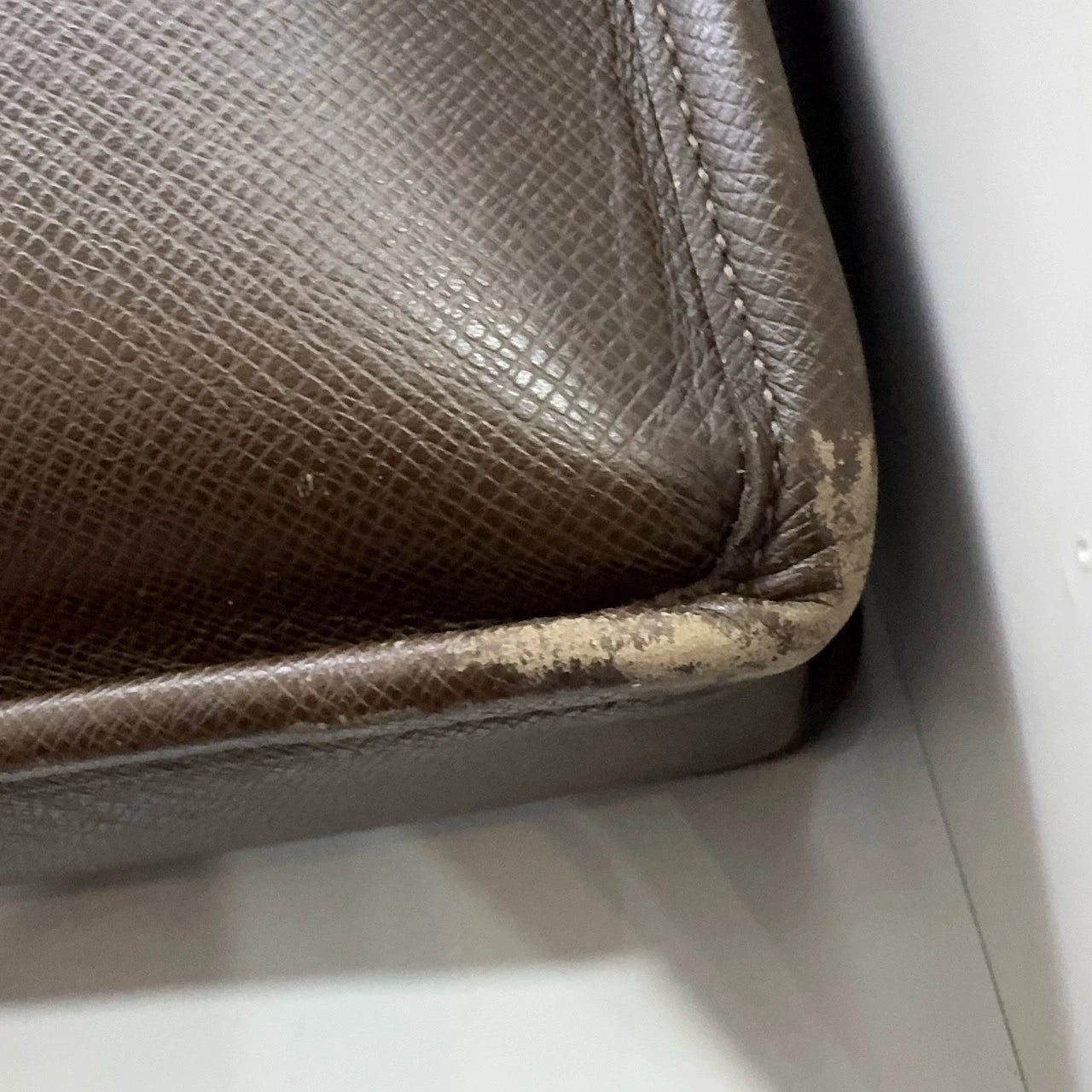 Louis Vuitton Brown Leather Messenger Briefcase Crossbody Handbag For Women