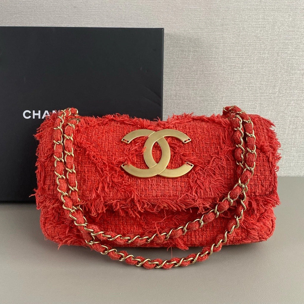 Chanel CC Logo Chain Shoulder Bag Red Gold Women Classic