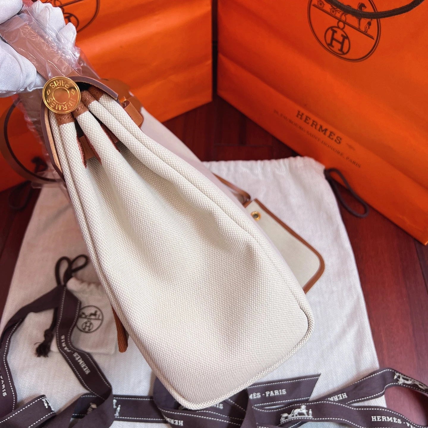 Hermes Herbag31 Top Handle Shoulder Crossbody White Brown Gold Women Classic