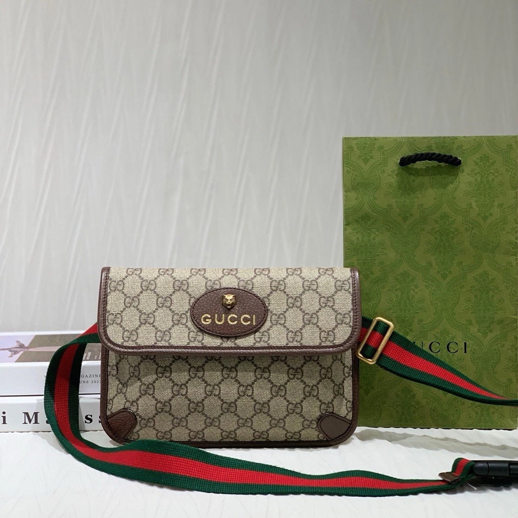 GUCCI Canvas Tiger Head Crossbody Bag For Women