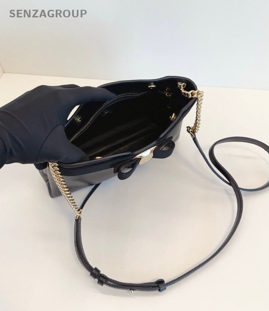 Ferragamo Leather Hobo Bag 2ways Shoulder Crossbody Bag Women Black