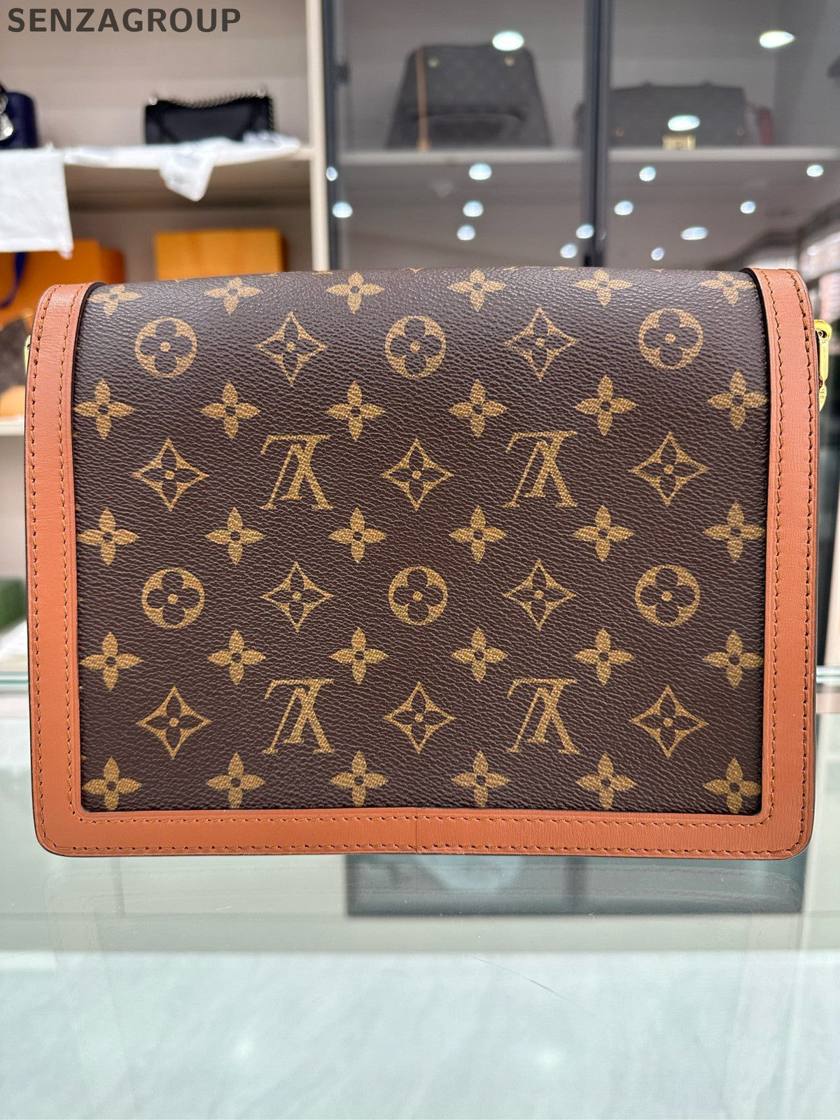 Louis Vuitton Monogram Daphne Medium Chain Shoulder Bag Classic Women