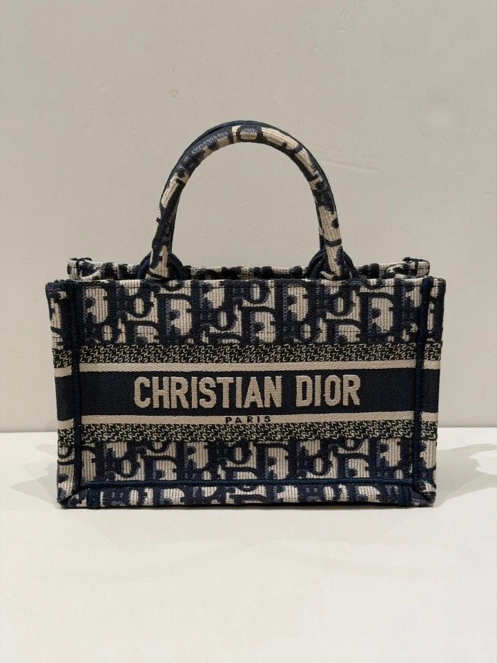 Dior Book Tote Crossbody Top Handle Excellent