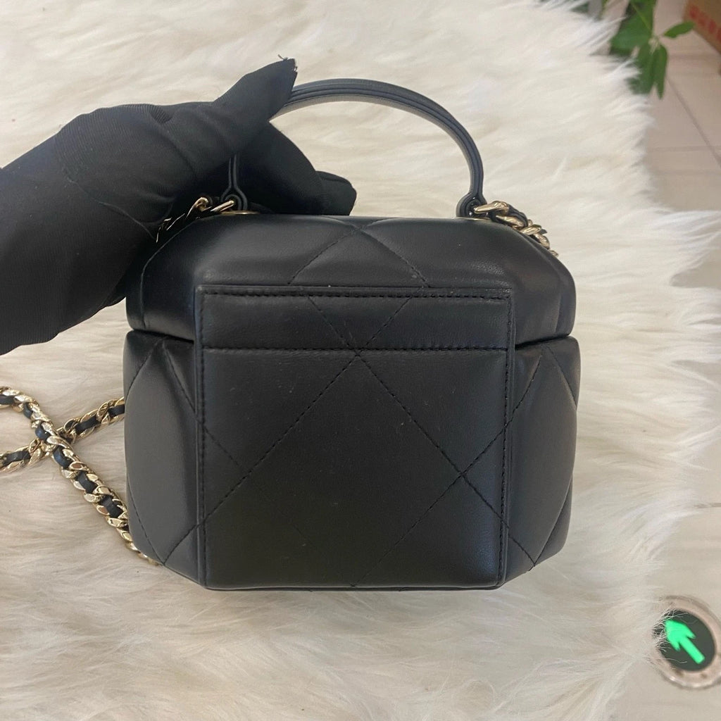 Chanel Moonlight Box Chain Shoulder Bag Black Gold Classic Women's