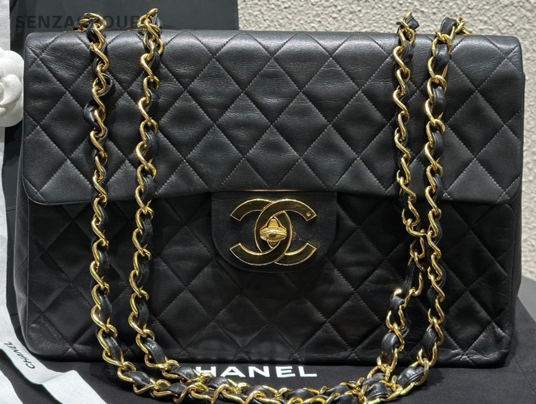 Chanel Calfskin Chain Shoulder Bag Crossbody Black Gold Women Classic Vintage