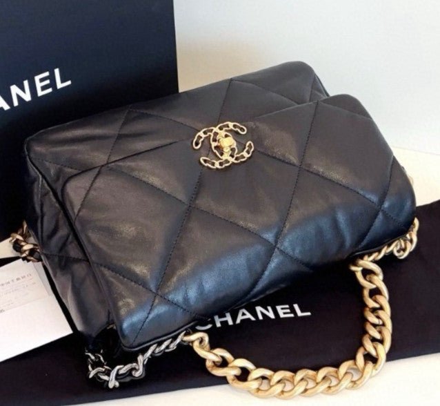 Chanel 19Bag MM Chain Top Handle Shoulder Bag Black Gold Women Classic Fashion