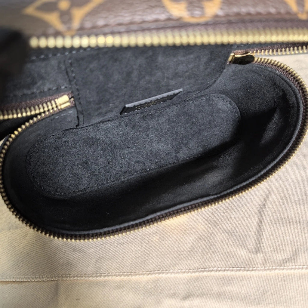 Louis Vuitton Canvas Cosmetic Pouch Bag For Women Crossbody