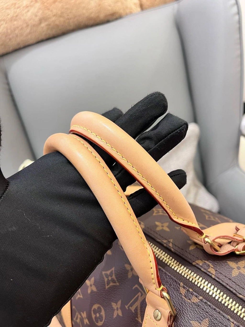 Louis Vuitton Keepall50 Monogram Top Handle Shoulder Bag Unisex Adults Classic
