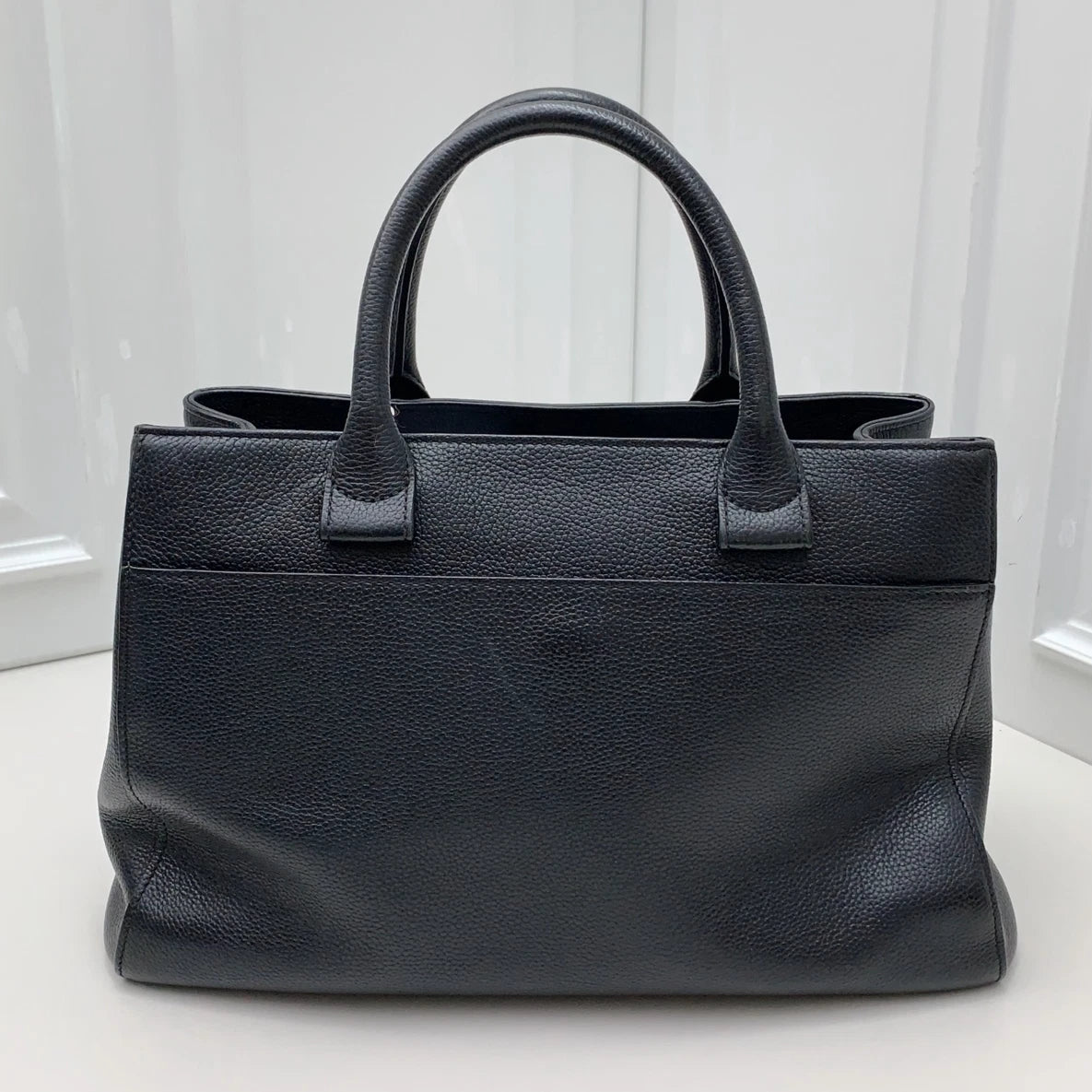 Chanel Tote 2-Way Top Handle Crossbody Black Gold Used Excellent