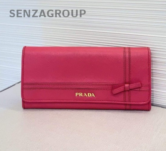 PRADA Pink wallet with a bowknot Women