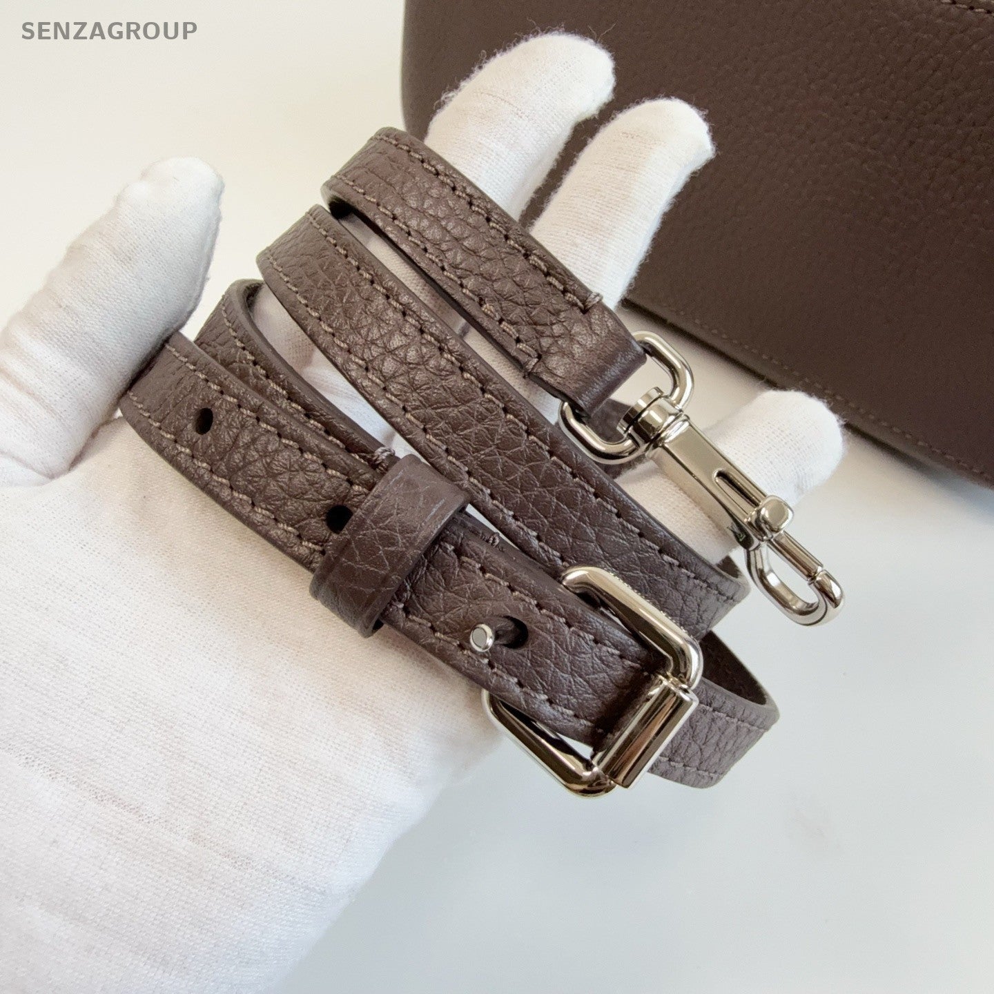 Louis Vuitton Volta Top Handle All Leather 2way Shoulder Handbag Maillard color