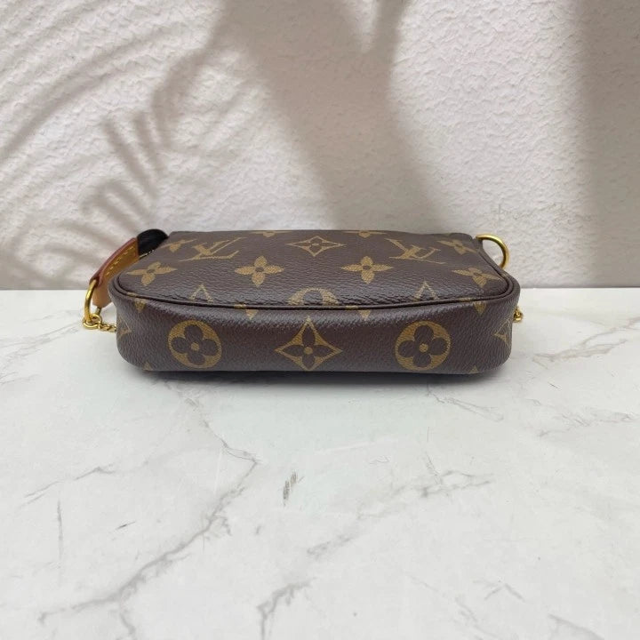 Louis Vuitton Monogram Canvas Mini Chain Clutch Shoulder Bag For Women