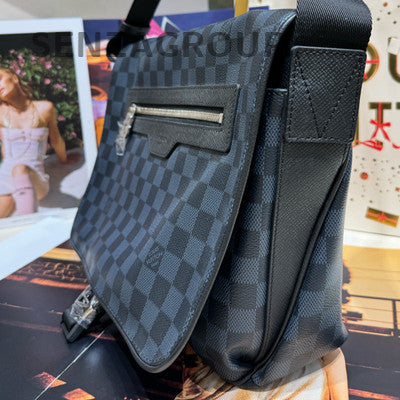 Louis Vuitton Mick Damier Graphite Messenger Bag Men's Classic
