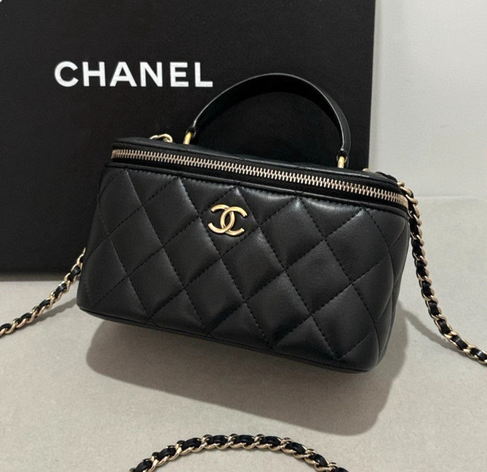 Chanel Vanity Case Diamond Top Handle Chain Crossbody Black Gold Women Classic
