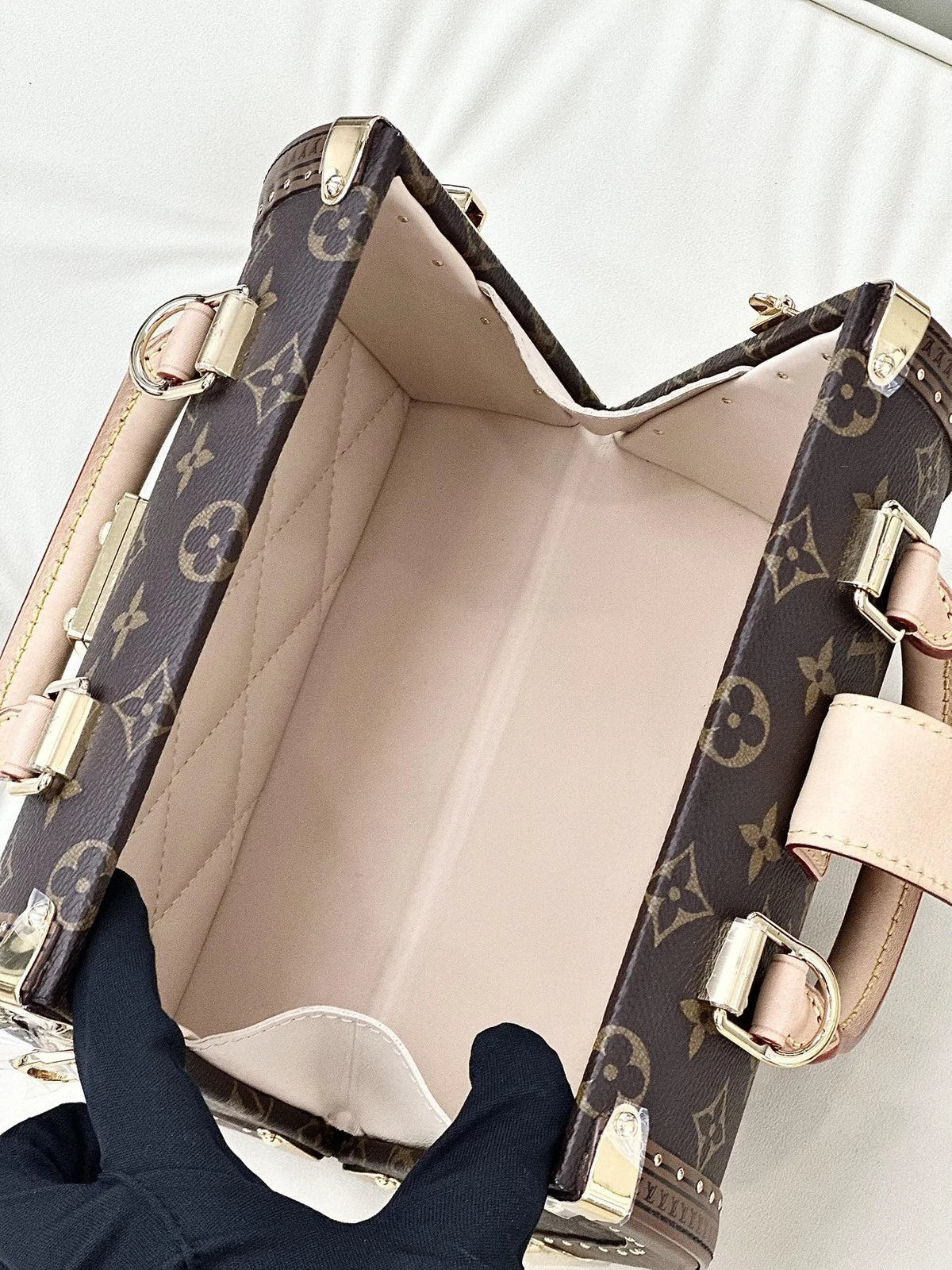 Louis Vuitton Speedy Trunk 20 Monogram Top Handle Crossbody Bag Brown Women S