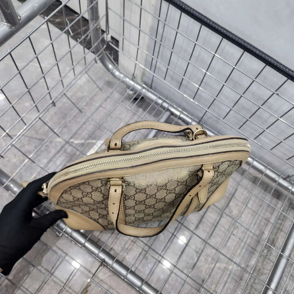 Gucci GG Canvas Shell Handbag For Women