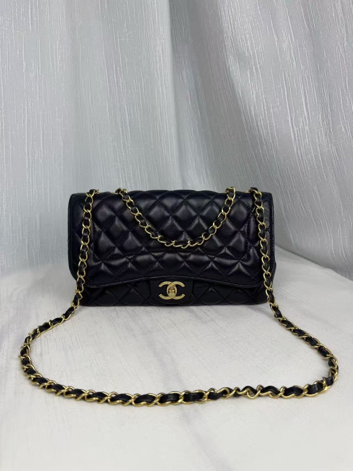 CHANEL Classic Flap MM Lamskin Chain Shoulder bag Crossbody Black-blue Women