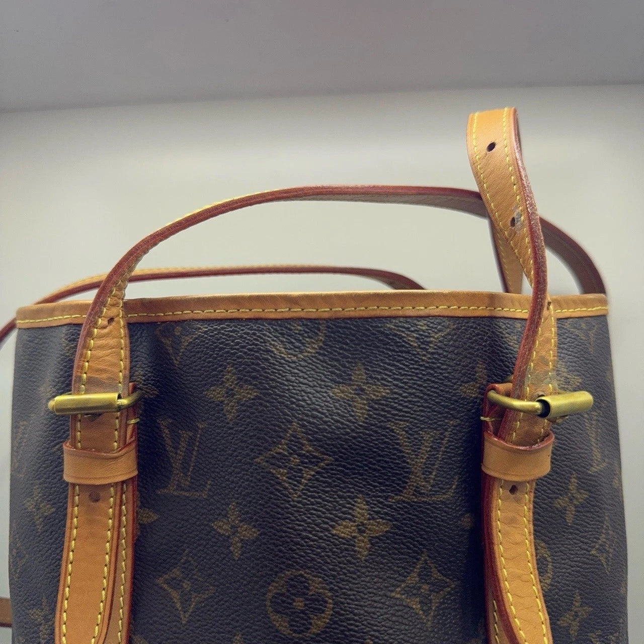 Authentic Louis Vuitton Monogram Canvas Bucket Shoulder Bag For Women