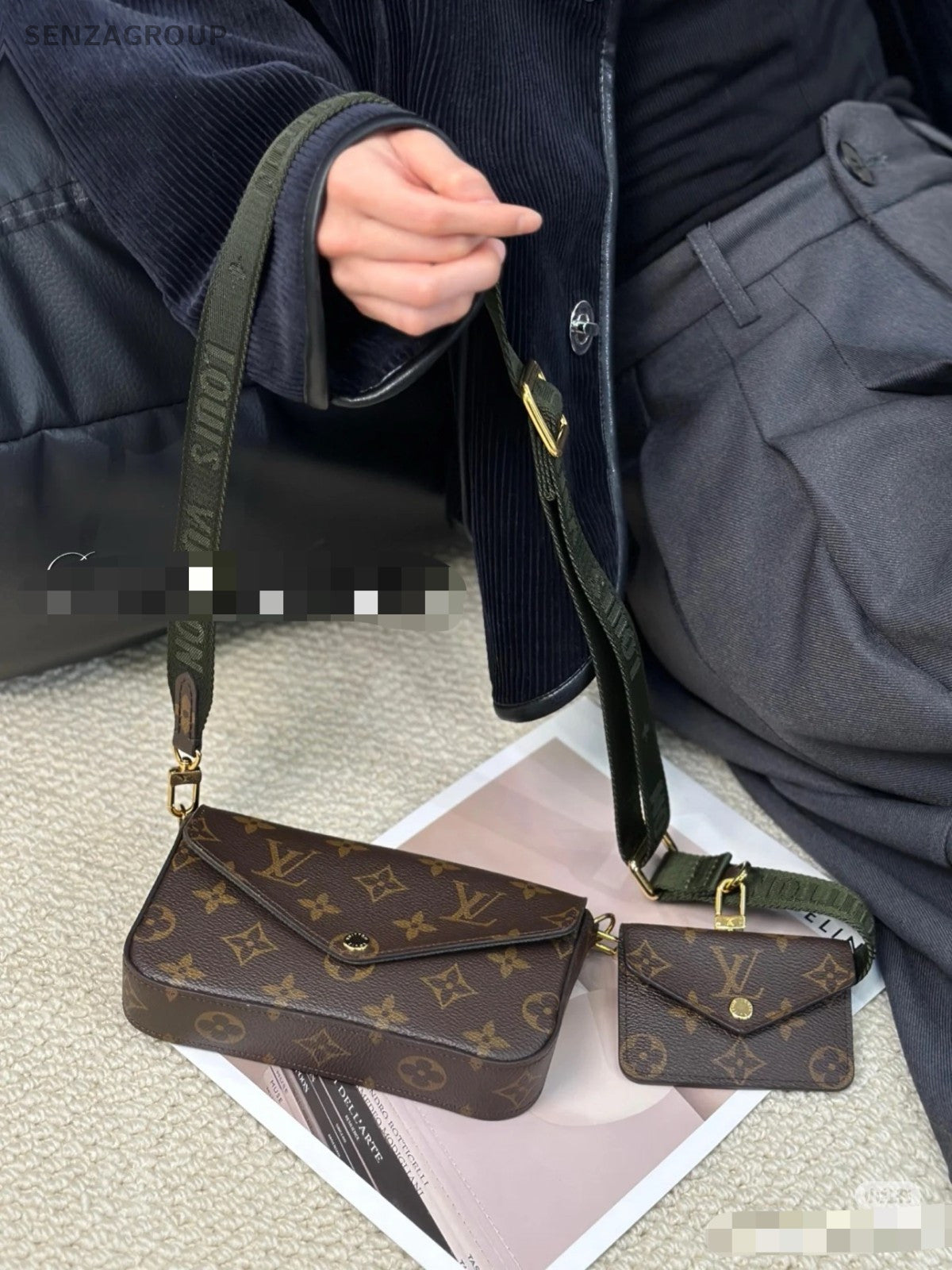 Louis Vuitton Multi Pochette Accessoires Shoulder Bag Canvas New style Women