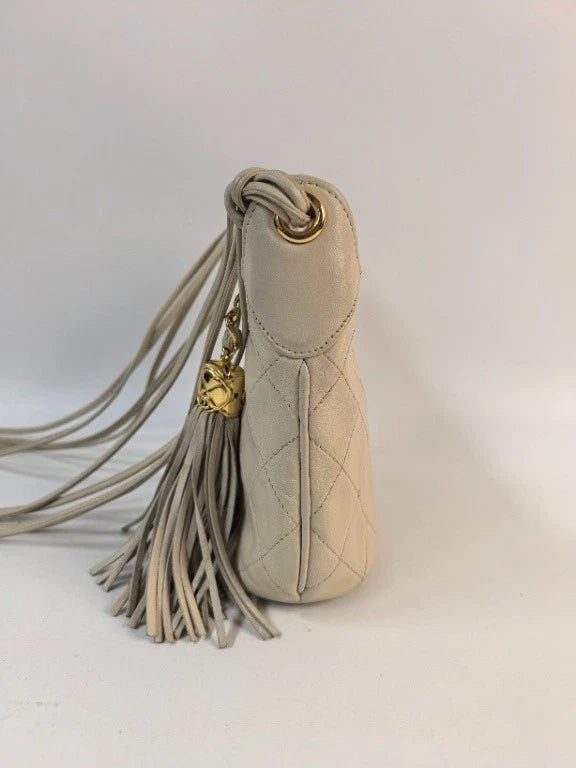SJ0001 wz00002 CHANEL leather Crossbody Bags