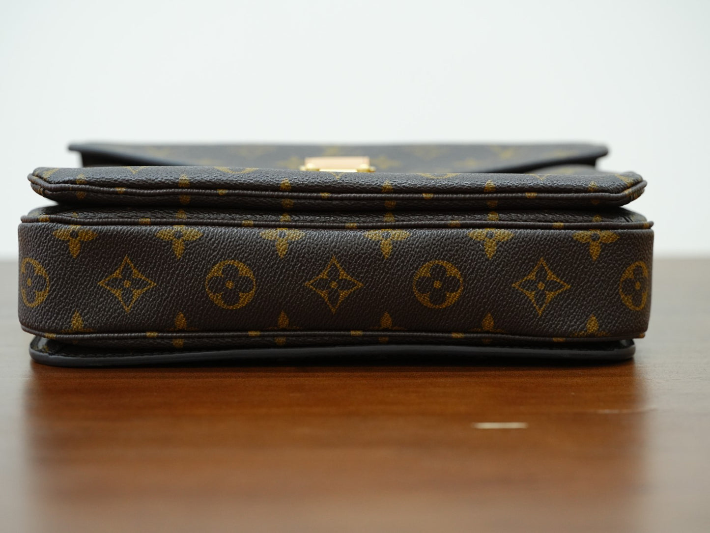 Louis Vuitton Pochette Métis Monogram 2way Shoulder Handbag Brown Crossbody