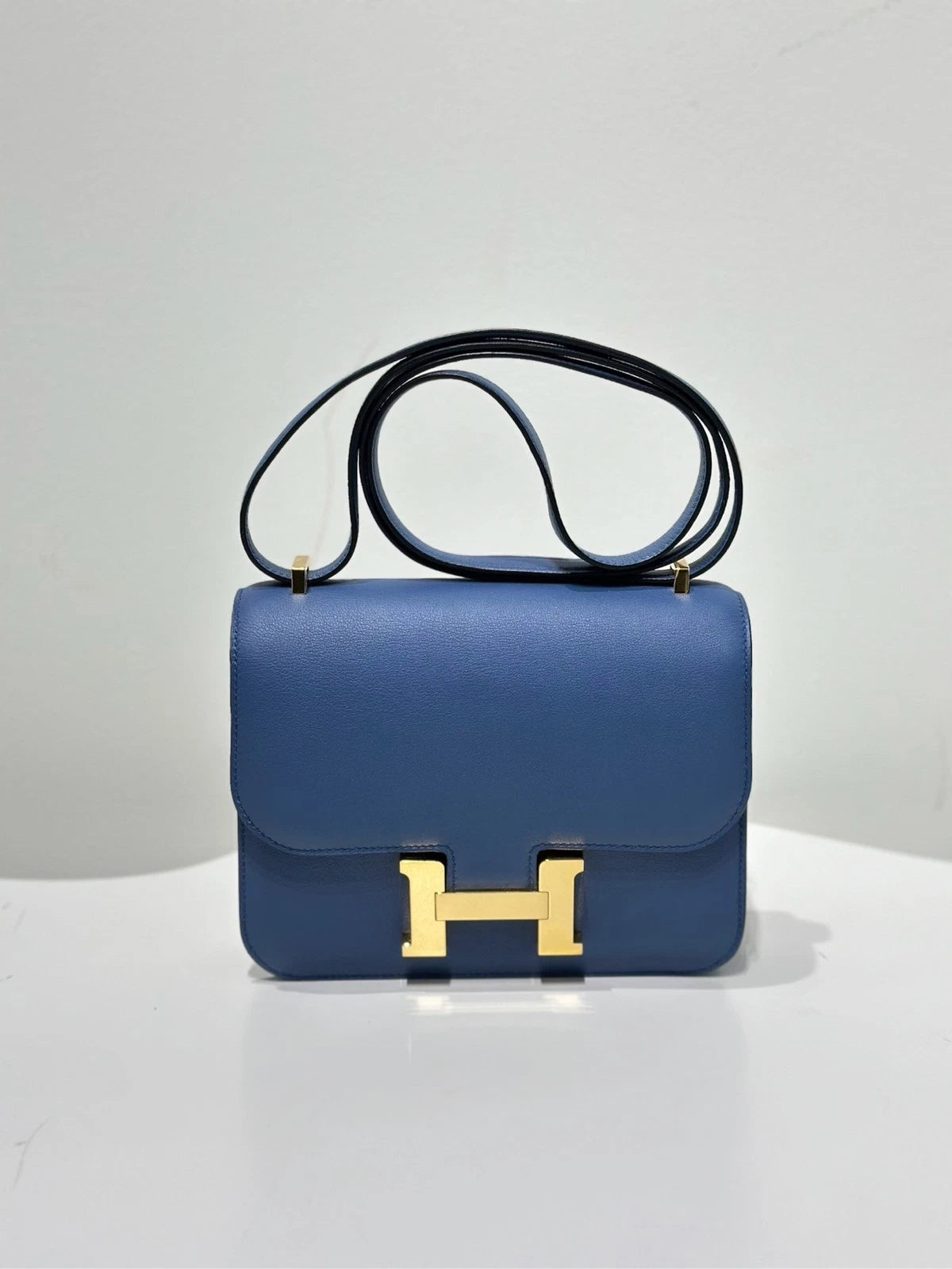 Hermes Constance 19 Agate Blue Swift Leather Gold Hardware Bag For Women