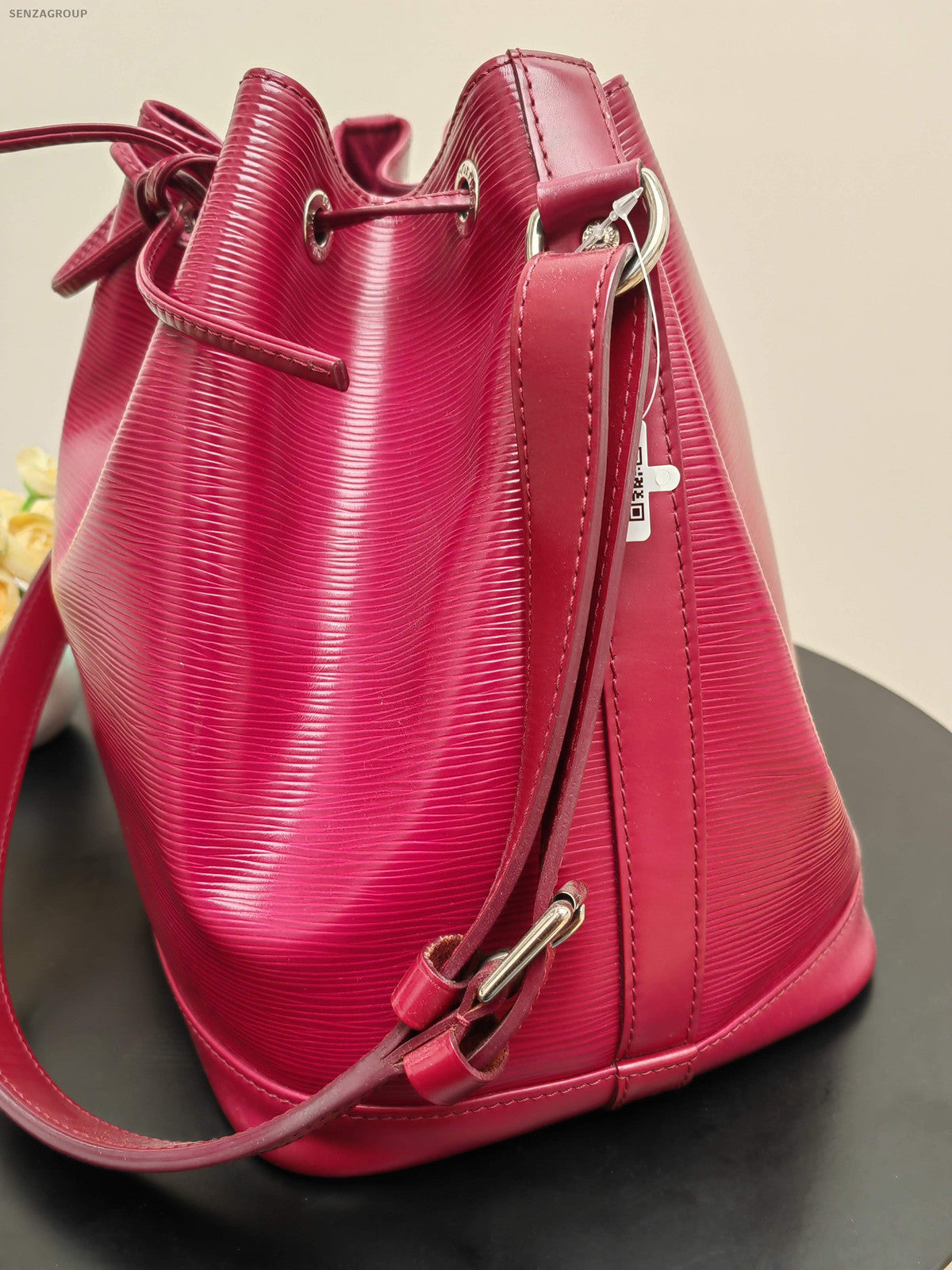 Louis Vuitton Monogram Bucket Bag Red Silver Drawstring Vintage Shoulder Bag