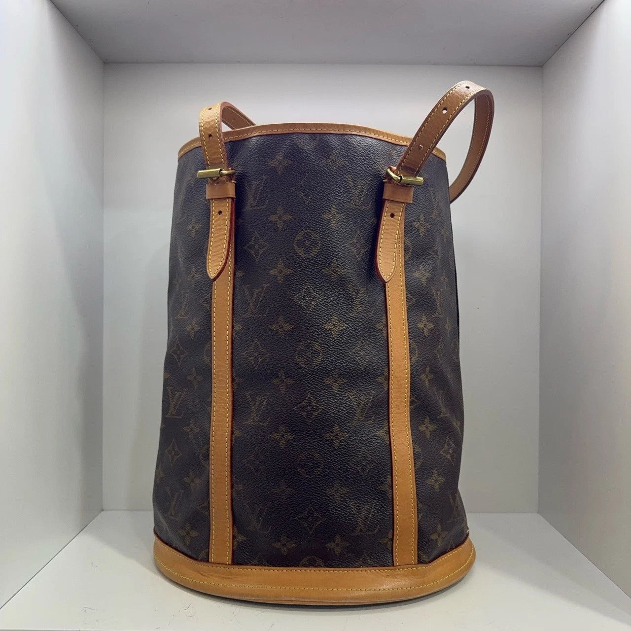 Authentic Louis Vuitton Monogram Canvas Bucket Shoulder Bag For Women
